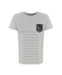 Camiseta-com-Bolso-Estampado-Rangiroa-Cinza-Mescla-8504466-Cinza_Mescla_5