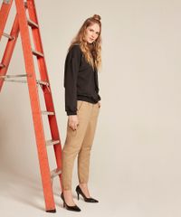 Calca-de-Sarja-Feminina-Jogger-com-Bolsos-Kaki-9453697-Kaki_3