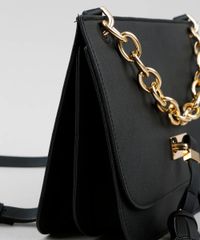 Bolsa-Feminina-Transversal-Media-com-Corrente-e-Tassel-Preta-9385568-Preto_6