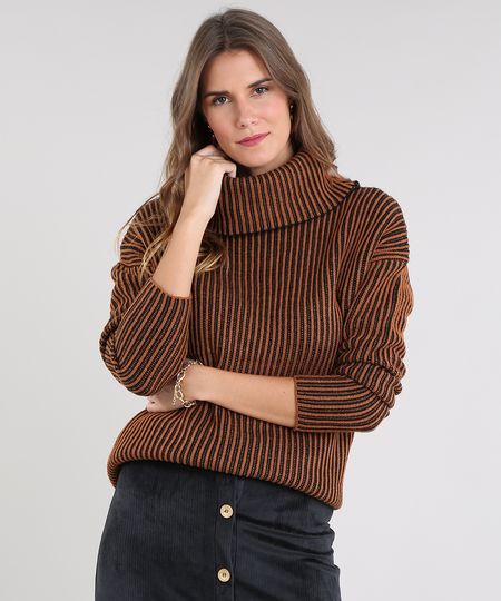 Suéter Feminino Oversized Listrado em Tricô Gola Rolê Caramelo - GG Menor preço em Suéter Feminino Oversized Listrado em Tricô Gola Rolê Caramelo - GG
