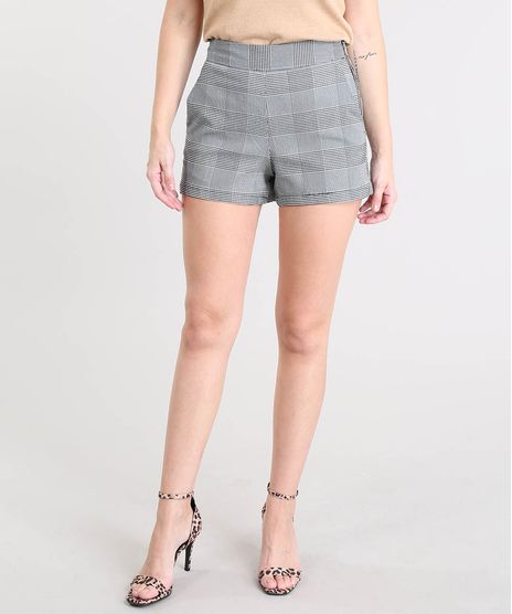 Short-Feminino-Estampado-Xadrez-com-Bolsos-Preto-9422760-Preto_1