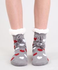 Meia-Feminina-de-Inverno-em-Trico-Estampada-de-Coracao-com-Pelo-e-Pompom-Cinza-9392530-Cinza_4