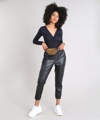 Body-Feminino-com-No-Manga-Longa-Decote-V-Protecao-UV50--Preto-9516712-Preto_3
