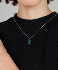 Colar-Feminino-com-Pingente-Gota-com-Pedra-Verde-Agua-9437667-Verde_Agua_2