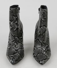 Bota-Feminina-Bico-Fino-Croco-Estampado-Animal-Print-Preta-9526823-Preto_4