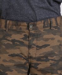Bermuda-Masculina-Cargo-em-Sarja-Estampada-Camuflagem-Marrom-9473782-Marrom_2