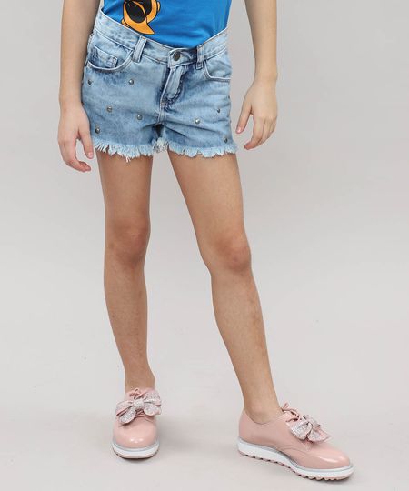 Short Feminino Infantil com Tachas Jeans Claro Menor preço em Short Feminino Infantil com Tachas Jeans Claro