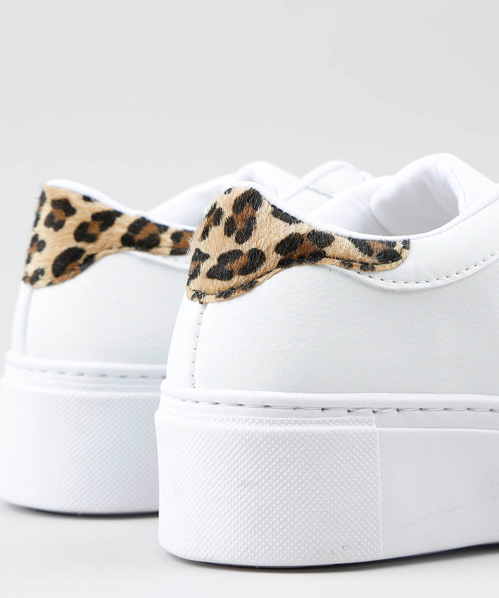 tenis flatform animal print