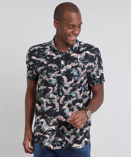 Camisa Masculina Relaxed Estampada de Pássaros Manga Curta Preta Menor preço em Camisa Masculina Relaxed Estampada de Pássaros Manga Curta Preta