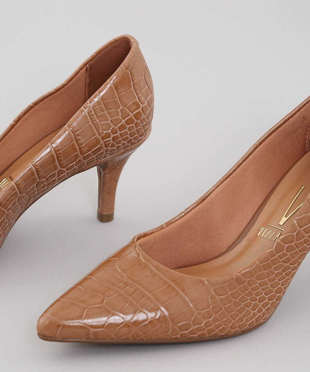scarpin caramelo verniz