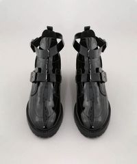 Bota-Feminina-Beira-Rio-Tratorada-em-Verniz-Preta-9552787-Preto_4
