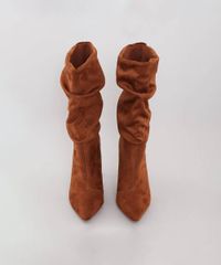 Bota-Feminina-em-Suede-Bico-Fino-Caramelo-9526826-Caramelo_4