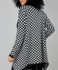 Capa-Feminina-em-Trico-Estampada-Geometrica-Gola-Ampla-Preta-9360630-Preto_4