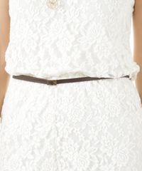 Macaquinho-em-Renda-com-Cinto-Off-White-8449390-Off_White_4 Macaquinho-em-Renda-com-Cinto-Off-White-8449390-Off_White_4