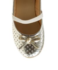 Sapatilha-com-Laser-Cut-Dourada-8474231-Dourado_4