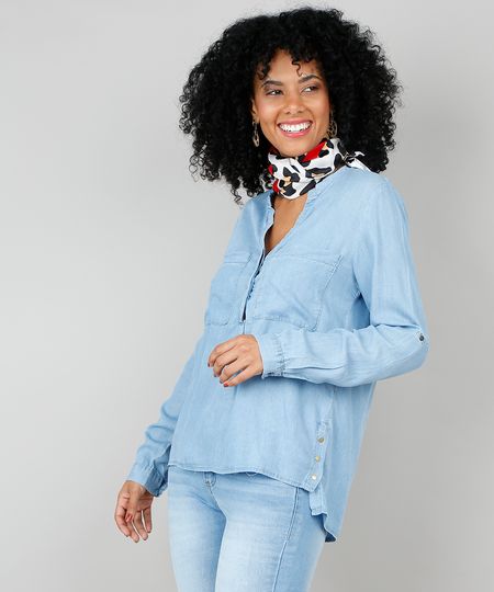 Blusa-Jeans-Feminina-com-Bolsos-Manga-Longa-Azul-Claro-9536746-Azul_Claro_1