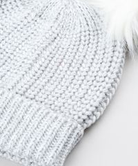 Gorro-Feminino-em-Trico-com-Pompons-Cinza-Mescla-9398757-Cinza_Mescla_3 Gorro-Feminino-em-Trico-com-Pompons-Cinza-Mescla-9398757-Cinza_Mescla_3