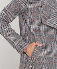 Capa-Feminina-com-La-Estampada-Xadrez-Preta-9362757-Preto_4