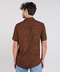Camisa-Masculina-Estampada-Animal-Print-Manga-Curta-Caramelo-9542848-Caramelo_2