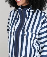 Jaqueta-Corta-Vento-Feminina-Listrada-com-Bolsos--Azul-Marinho-9375325-Azul_Marinho_4 Jaqueta-Corta-Vento-Feminina-Listrada-com-Bolsos--Azul-Marinho-9375325-Azul_Marinho_4