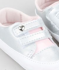 Tenis-Infantil-Pimpolho-Metalizado-com-Velcro-e-Coracao--Prateado-8722140-Prateado_5
