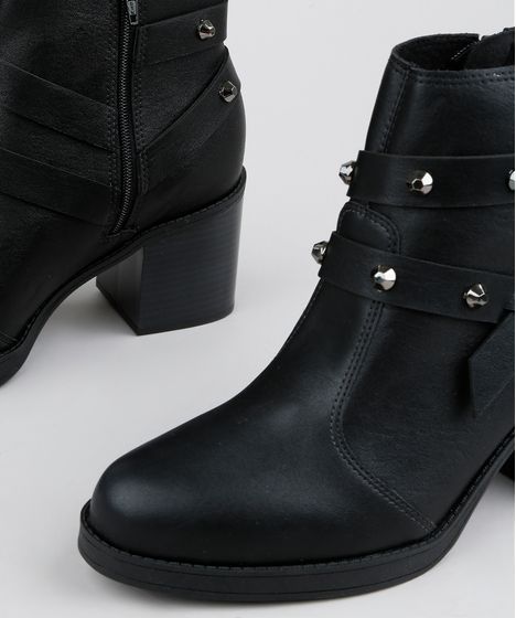 bota beira rio tachas preta