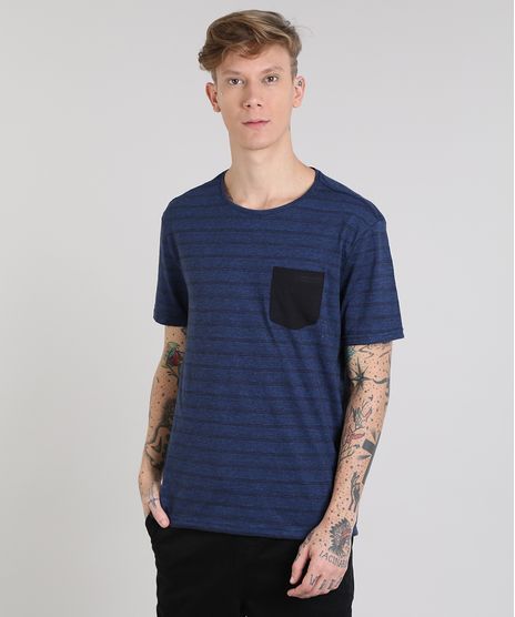 Camiseta-Masculina-Basica-Listrada-com-Bolso-Manga-Curta-Gola-Careca-Azul-Royal-9555301-Azul_Royal_1