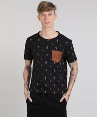 Camiseta-Masculina-Estampada-de-Penas-com-Bolso-Manga-Curta-Gola-Careca-Preta-9548221-Preto_1