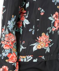 Jaqueta-Bomber-Estampada-Floral-Preta-8449396-Preto_4