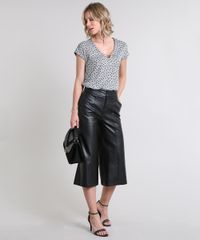 Blusa-Feminina-Canelada-Estampada-de-Poa-com-Detalhe-Metalico-Manga-Curta-Decote-V-Cinza-Mescla-9591975-Cinza_Mescla_3
